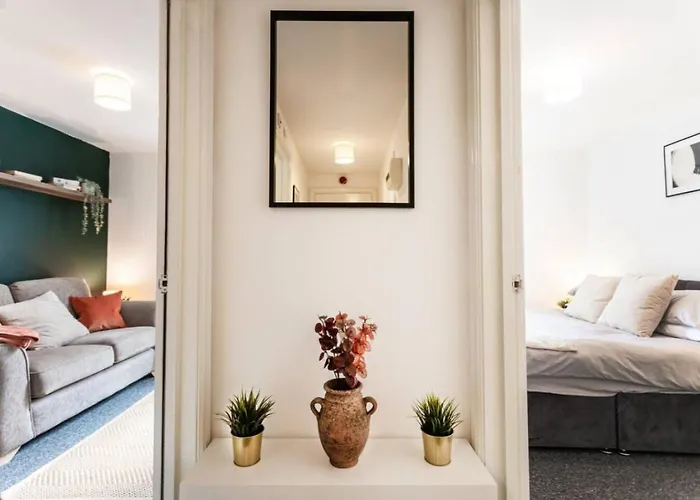 Sunnyside 2 - Contractor Long By Shortstayuk *